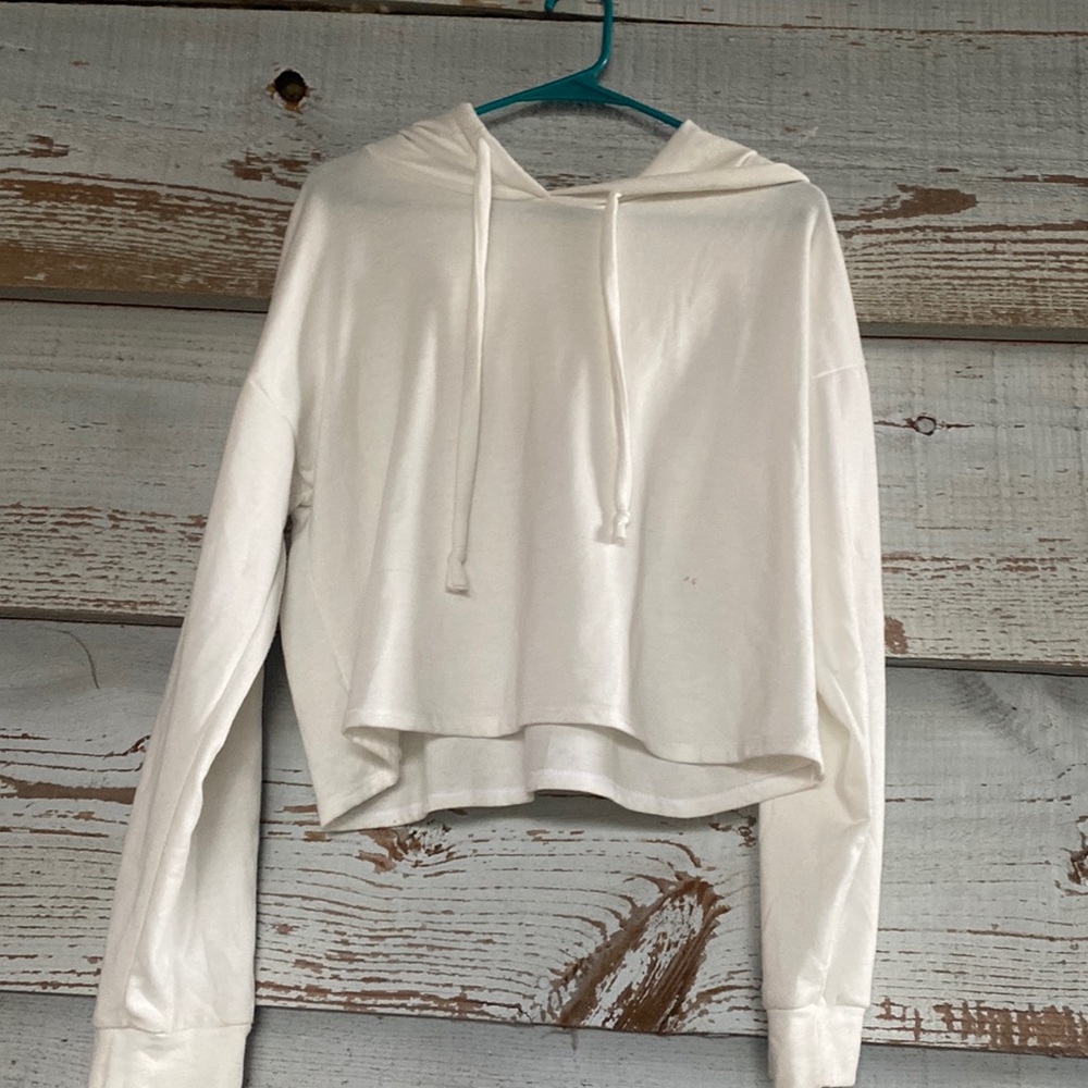 unbranded white cropped hoodie